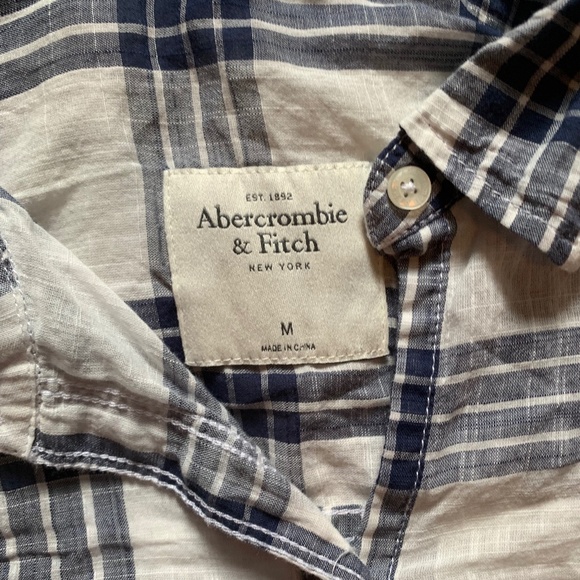 Abercrombie and Fitch blouse - Picture 2 of 3